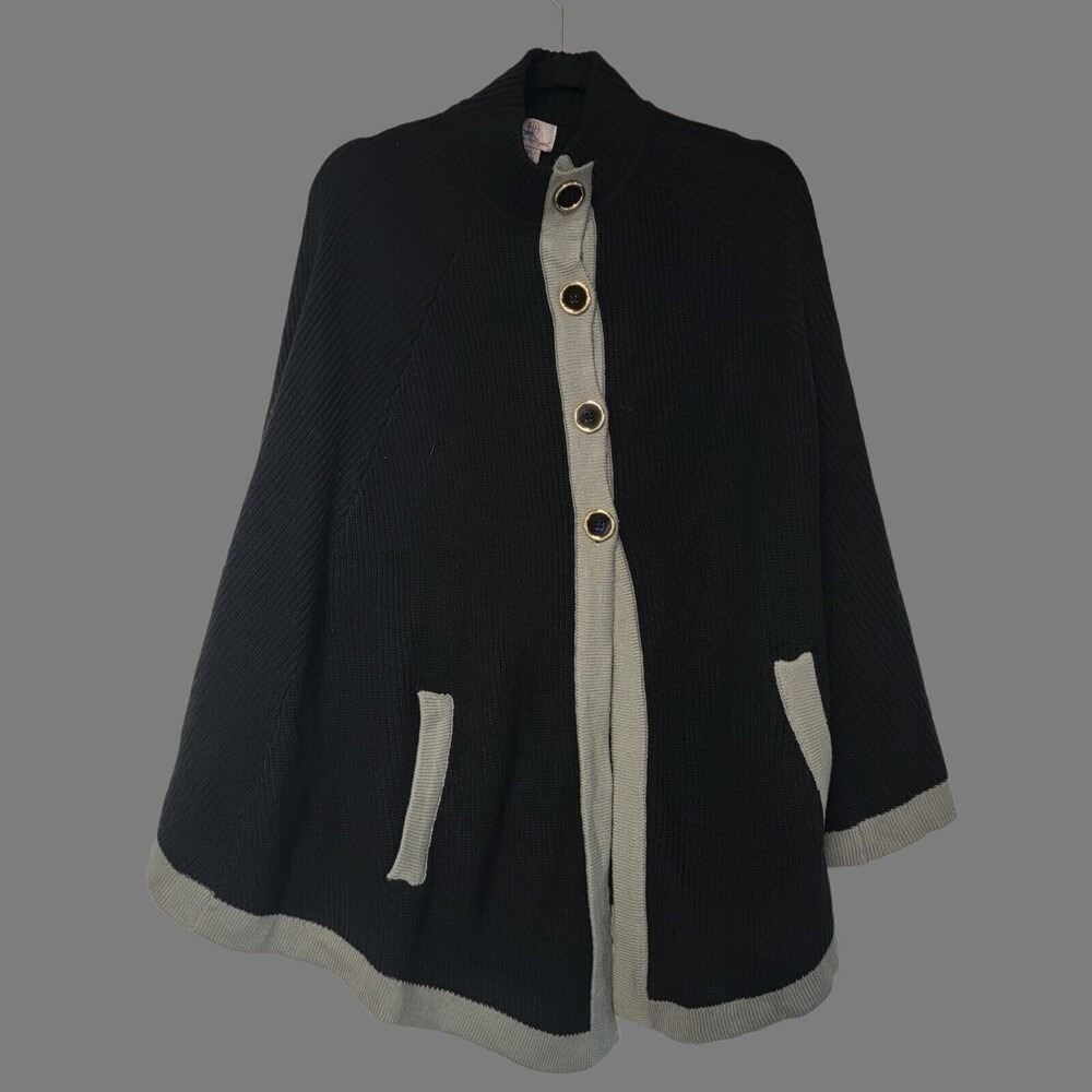 Hot in‎ Hollywood Black Knit Poncho Cardigan Cape sz-M/L Pockets Buttons